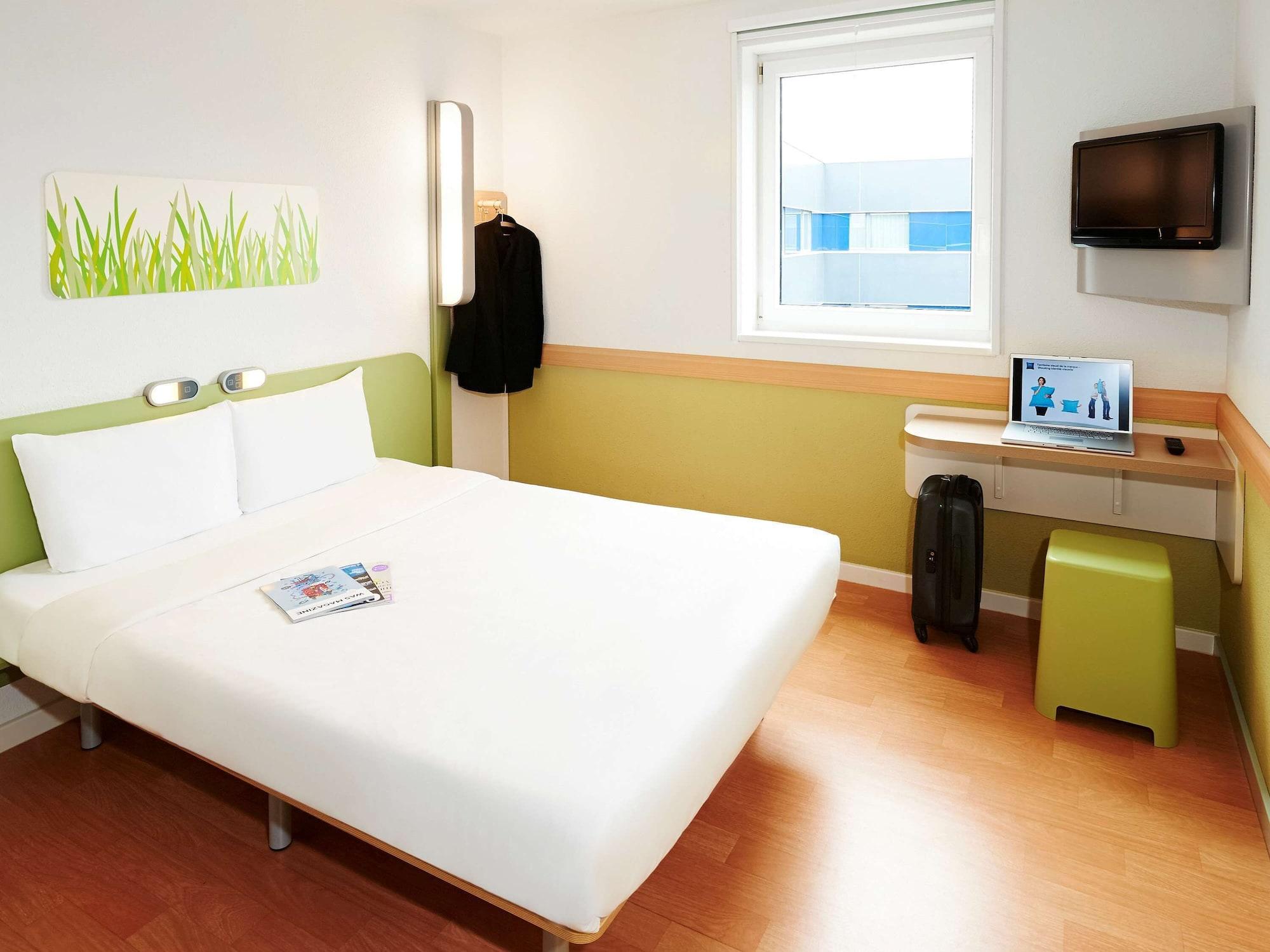 Hotel Ibis Birmingham Airport Terminal Building - Nec Bickenhill Exterior foto