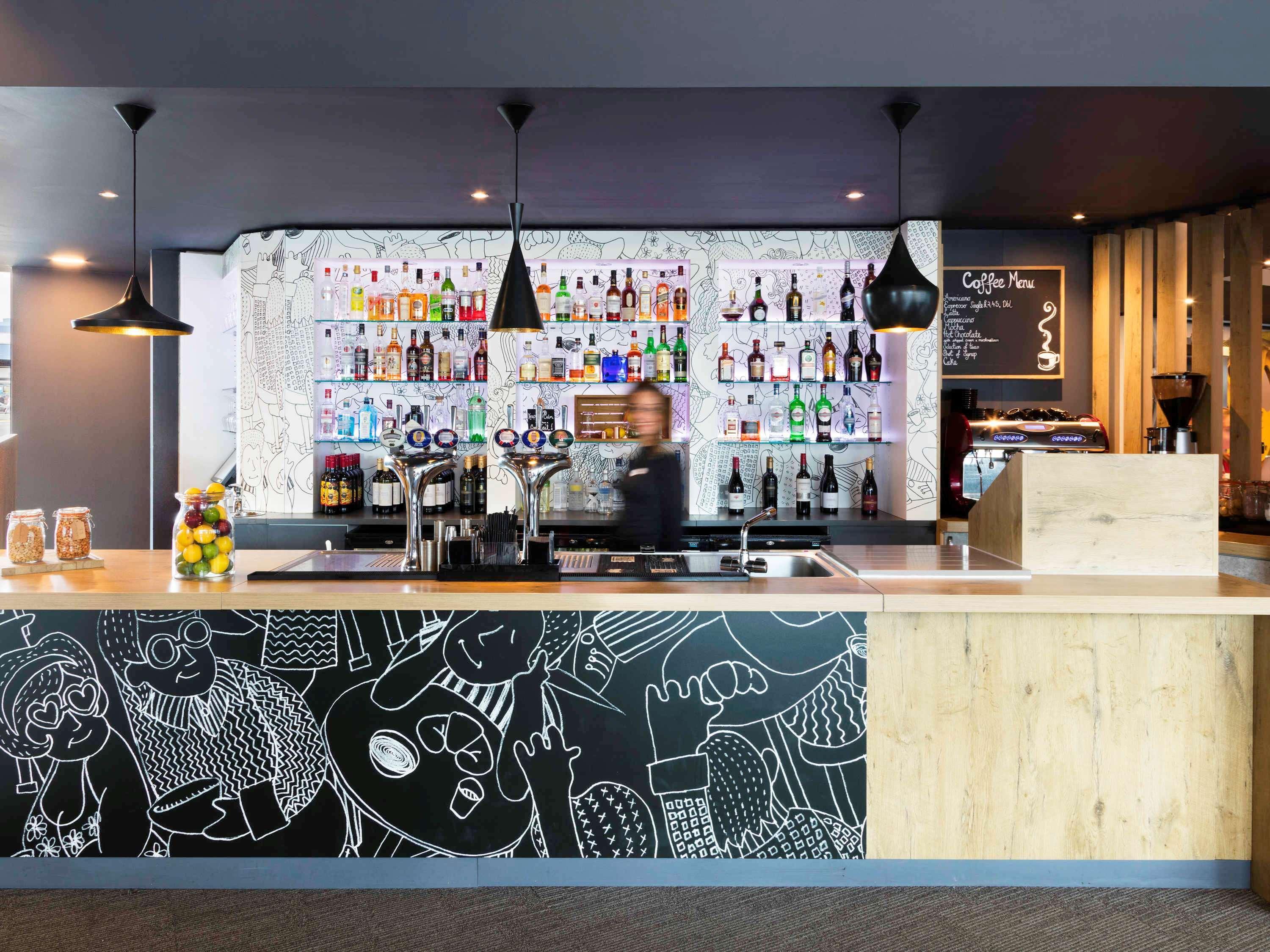 Hotel Ibis Birmingham Airport Terminal Building - Nec Bickenhill Exterior foto